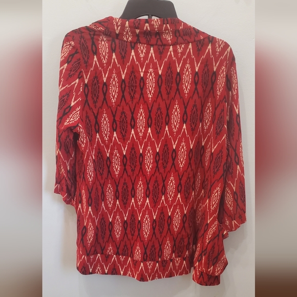 FOREVER 21 RED PRINT 3/4 LENGTH SLEEVES OPEN BLAZER W/ PLEATED LAPELS & POCKETS - Picture 4 of 4